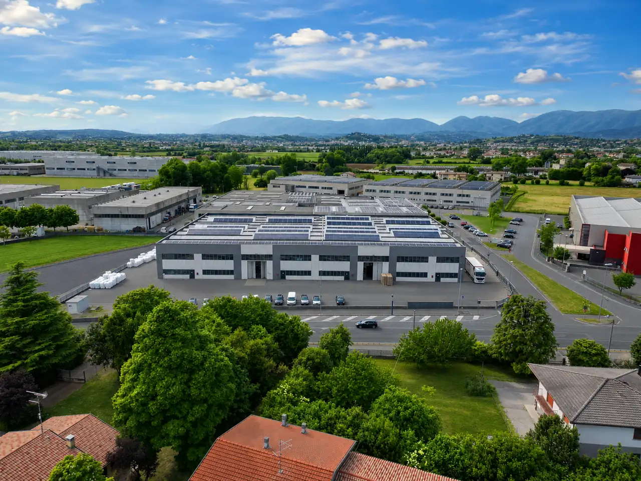 Veduta aerea dello stabilimento produttivo Ho.Bag di San Vendemiano